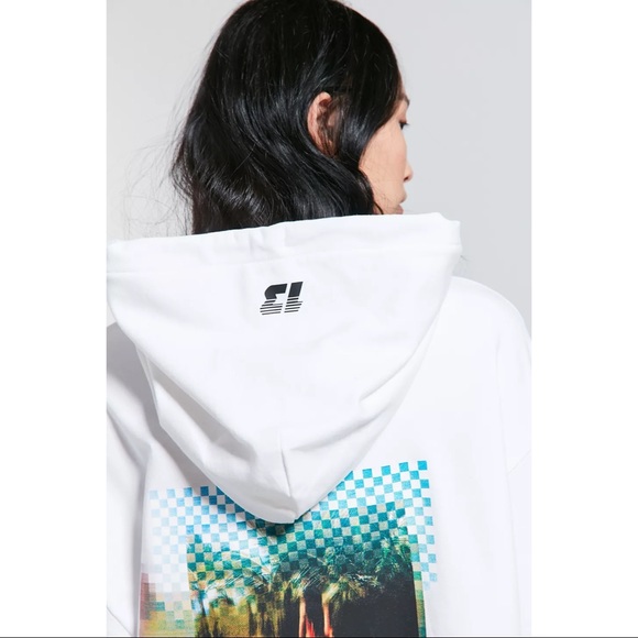Puma Fenty By Rihanna Graphic Hoodie Sweatshirt - Picture 4 of 6